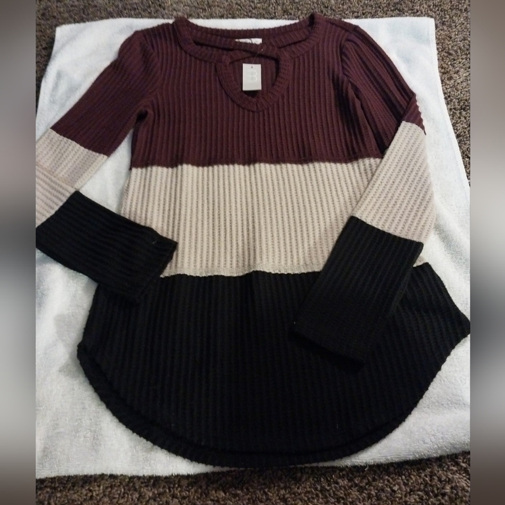 Nwt Maurice Sweater